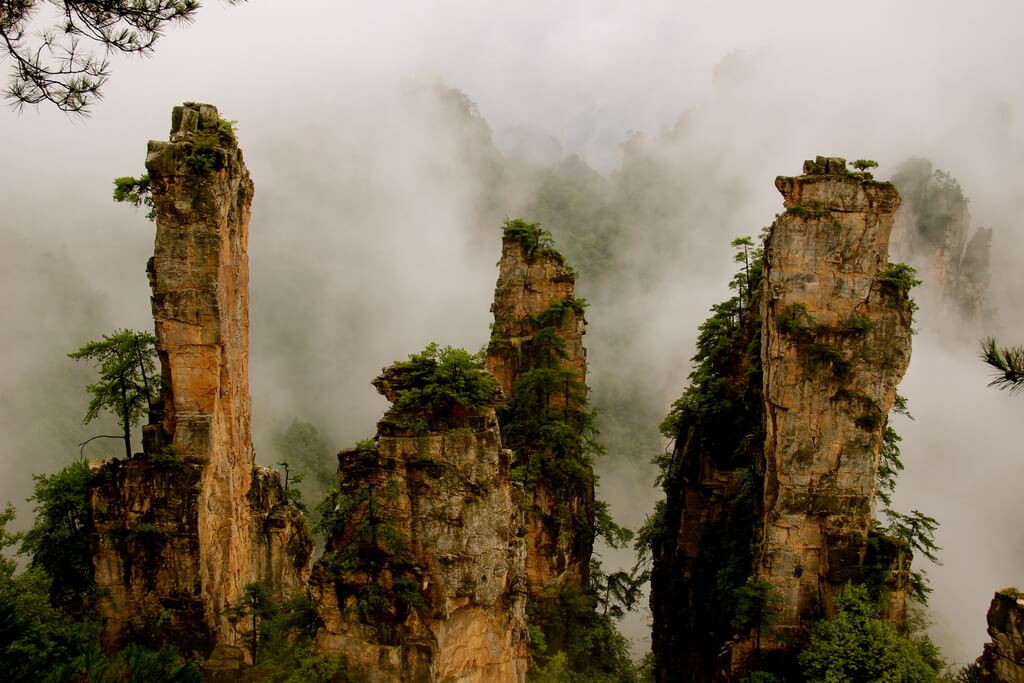 Горы Тянцзы